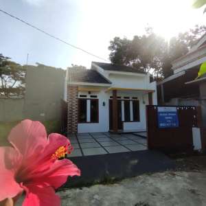 DIJUAL RUMAH HOOK CANTIK MURAH AKSES KE TOL LOKASI DI BEKASI TIMUR lokasi di Bekasi Barat, tersedia melalui melalui situs Olx