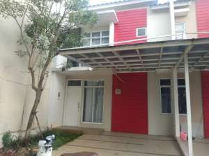 DIJUAL RUMAH HOOK MASIH BARU lokasi di Bekasi Selatan, tersedia melalui melalui situs Olx