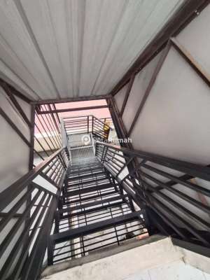 DIJUAL RUMAH KOMPLEK CEMARA RESIDENCE tjai tjai lokasi di Medan Deli, tersedia melalui melalui situs Olx