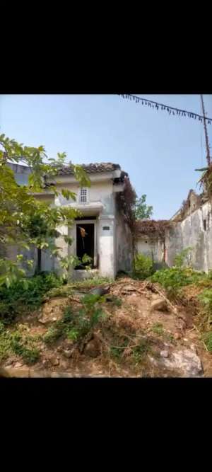 DIJUAL RUMAH KONDISI HANCUR - Citra Indah City lokasi di Jonggol, tersedia melalui melalui situs Olx