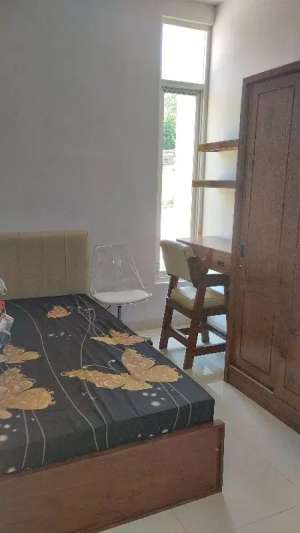 dijual rumah kos desain eksklusif depan kampus ui lokasi di Dinoyo, tersedia melalui melalui situs Olx