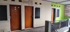 Dijual Rumah Kost 13 Pintu 2 Lantai SHM di Pusat Kota Karawang lokasi di Karawang Barat, tersedia melalui melalui situs Olx