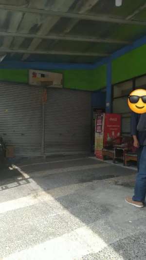 Dijual rumah kost dan tempat usaha di Bandung lokasi di Bandung Kidul, tersedia melalui melalui situs Olx