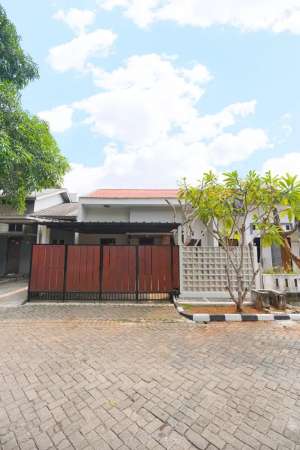 dijual rumah lokasi 15 menit ke bsd harga nego bisa kpr j9213 lokasi di Pamulang, tersedia melalui melalui situs Olx