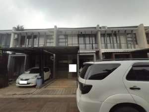 dijual rumah lokasi 8 menit ke tol jelupang bisa kpr siap huni lokasi di Serpong Utara, tersedia melalui melalui situs Olx