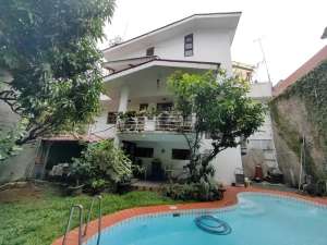 Dijual Rumah Mewah Ada Kolam Renang di Sunter, Jakarta Utara lokasi di Tanjung Priok, tersedia melalui melalui situs Olx