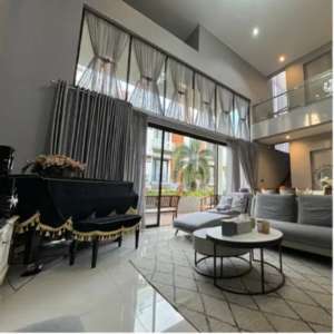 DIJUAL RUMAH MEWAH CITRALAND MEGAH BATAM SIAP HUNI MEWAH lokasi di Sei/Sungai Beduk, tersedia melalui melalui situs Olx