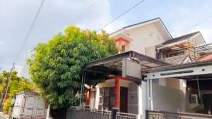 Dijual rumah modern di peterongan semarang lokasi di Semarang Selatan, tersedia melalui melalui situs Olx