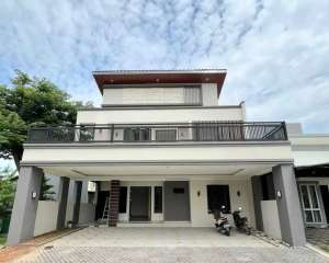 DIJUAL- RUMAH MODERN THE ICON SIMPLICITY BSD lokasi di Pondok Aren, tersedia melalui melalui situs Olx