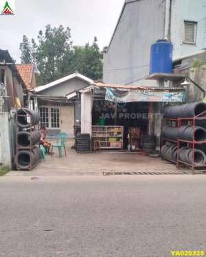 Dijual rumah pinggir jalan raya di Binong Permai Karawaci Tangerang lokasi di Karawaci, tersedia melalui melalui situs Olx