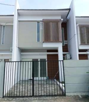 Dijual rumah regency one Karang Asem, Surabaya timur lokasi di Kenjeran, tersedia melalui melalui situs Olx