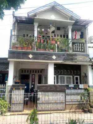 Dijual Rumah second tingkat 790jt Perumnas Abadijaya Depok Timur lokasi di Sukmajaya, tersedia melalui melalui situs Olx