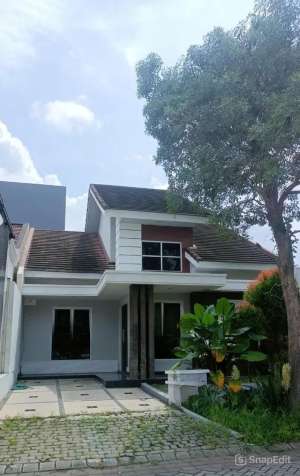 Dijual Rumah Siap Huni Palma Grandia Citraland Surabaya lokasi di Citraland, tersedia melalui melalui situs Olx
