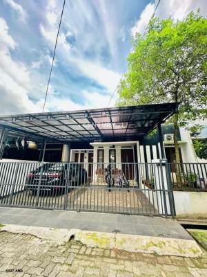 Dijual Rumah Strategis Siap Huni Di Vila Gunung Lestari Ciputat lokasi di Ciputat, tersedia melalui melalui situs Olx