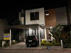 Dijual Rumah Tinggal Mayfair Residence lokasi di Medan Area, tersedia melalui melalui situs Olx