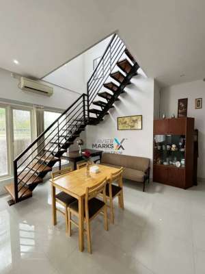 Dijual Rumah Wisma Mukti Klampis Semolo Barat lokasi di Sukolilo, tersedia melalui melalui situs Olx