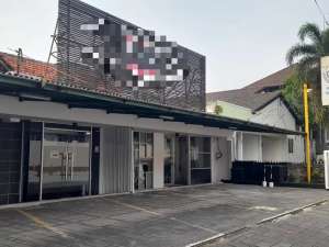 Dijual Tanah dan Bangunan Rumah Murah Banget di Hang Jebat Jaksel lokasi di Kebayoran Baru, tersedia melalui melalui situs Olx