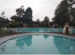 Dijual Villa Indo Alam di Jl Raya Puncak, Cipanas, Cianjur, Jawa Barat lokasi di Cipanas, tersedia melalui melalui situs Olx