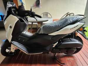 Jual bekas Dijual Yamaha NMAX Neo 2024,lokasi di Cibitung