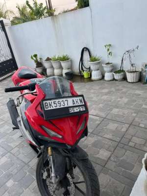 Jual bekas DIJUALHONDA CBR150R,lokasi di Medan Marelan