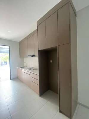 Discovery Alton Hook Jarang Ada Luas 200 Bintaro Jaya Sektor 9 lokasi di Pondok Aren, tersedia melalui melalui situs Olx