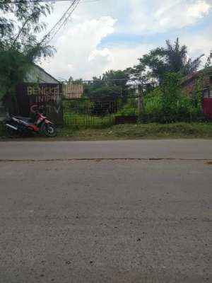 Disewakan tanah daerah Legok pinggir jalan raya lokasi di Legok, tersedia melalui melalui situs Olx