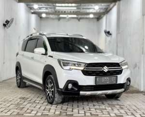 Jual bekas DP 4 jt Suzuki XL7 Alpha Matic 2021 Antik Spt Baru,lokasi di 