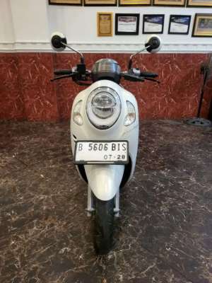 Jual bekas DP 500 RB SCOOPY PRESTIGE 2023 DI BANTU SAMPE ACC,lokasi di Tanjung Duren