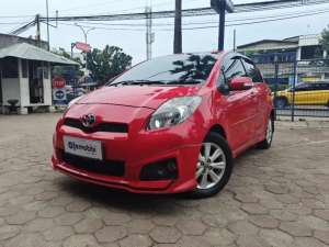 Jual bekas DP Rendah 7JT Toyota Yaris 1.5 S Bensin-MT 2013 Merah,lokasi di 