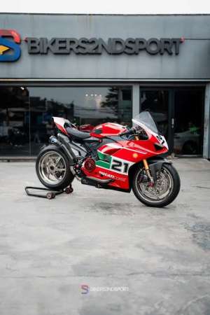 Jual bekas DUCATI PANIGALE V2 TROY BAYLISS 2023 BRAND NEW,lokasi di Pondok Gede