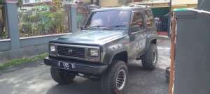 Jual bekas Feroza Tahun 1994 Biru Tua Metalik,lokasi di 