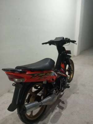 Jual bekas Fiz r 2005 surat lengkap mati,lokasi di Simpang Katis