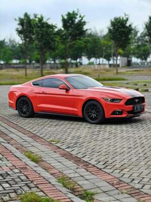 Jual bekas Ford Mustang Ecoboost 2.3 2016 plat B pajak panjang mulus total,lokasi di 