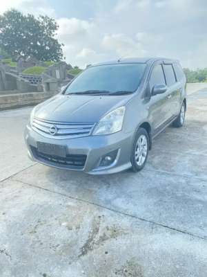 Jual bekas GRAND LIVINA XV ULTIMATE 2013 MATIC,lokasi di 