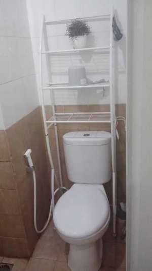 GREEN PRAMUKA 2 KAMAR FURNISH BOUGENVILLE lokasi di Cempaka Putih, tersedia melalui melalui situs Olx