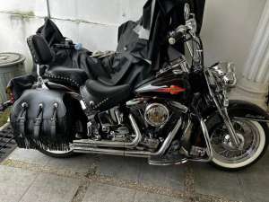 Jual bekas Harley davidson heritage softaik classic 1993,lokasi di Pancoran Mas
