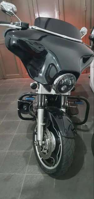 Jual bekas Harley Davidson Streetglide FLHX Tahun 2013 ABS Keyfob Odo 13rb on go,lokasi di Babakan Ciparay
