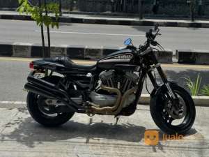 HARLEY Sportster XR 1200 thun 2010 , tersedia melalui melalui situs Jualo