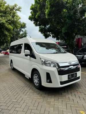 Jual bekas HI ACE PREMIO 2025 valid,lokasi di 