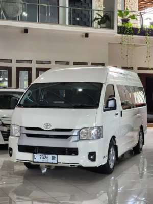 Jual bekas Hiace Commuter 3.0 manual 2023NA2NK MOTOR,lokasi di 
