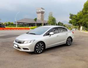 Jual bekas Hinda Civic FB 1.800 cc,lokasi di 