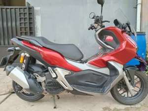 Jual bekas HONDA ADV 150 2021,lokasi di Cisauk