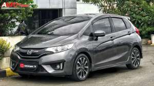 Jual bekas Honda All New Jazz RS AT NIK 2016 Floating TV Gray On Black Full Origi,lokasi di 