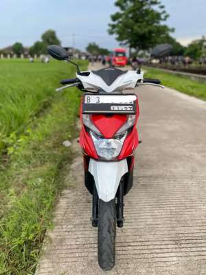 Honda Beat 2018 Ban depan belakang Baru lokasi di Sepatan, tersedia melalui melalui situs Olx