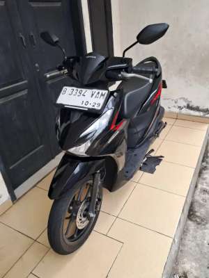 Jual bekas Honda Beat cbs model ter-anyar 2024,lokasi di Kebon Jeruk
