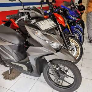 Jual bekas HONDA BEAT DELUXE DP CUMA 1 JUTA,lokasi di Cempaka Putih