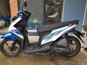 Jual bekas Honda Beat FI 2016 starter halus Murah,lokasi di Rawalumbu