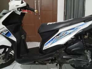 Jual bekas HONDA Beat FI injeksion 2014 Pajak Panjang,lokasi di Duren Sawit