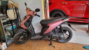 Jual bekas Honda Beat Karbu 2011 Warna PINK,lokasi di Kembangan
