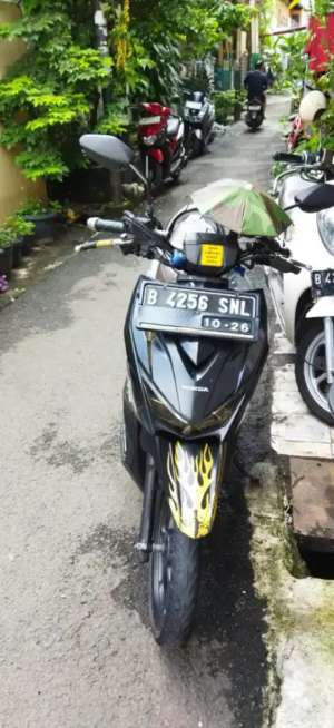Honda beat Street thn 2021 lokasi di Tomang, tersedia melalui melalui situs Olx